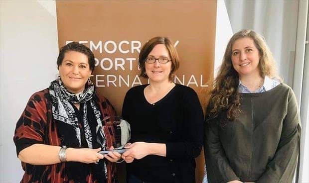 المخرجة الليبية سلوى التاجوري تفوز بجائزة مسابقة الأفلام الوثائقية القصيرة