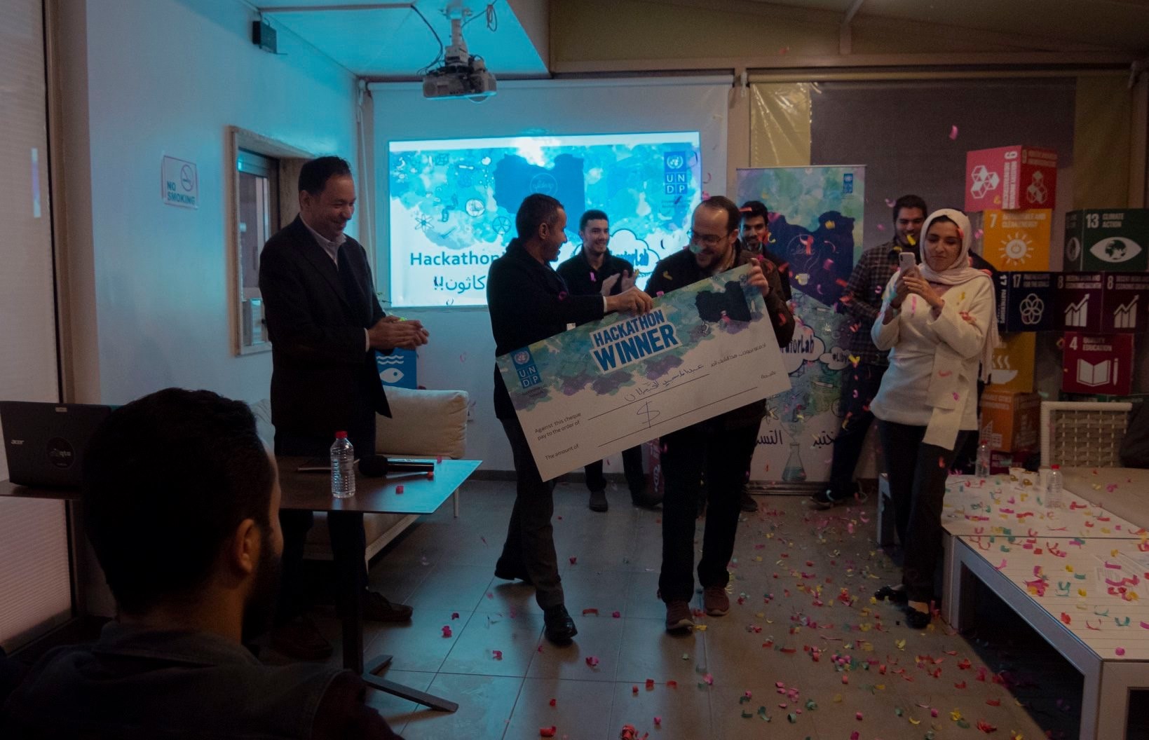 هاكاثون يجمع الأفكار اللامعة لحل مشكلة النفايات بمدينة طرابلس