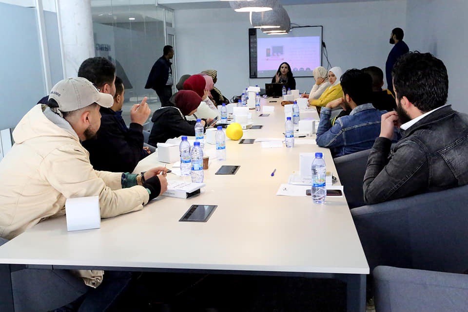 انطلاق فعاليات البرنامج التدريبي الذي تنظمه هيئة الشباب والرياضة بطرابلس